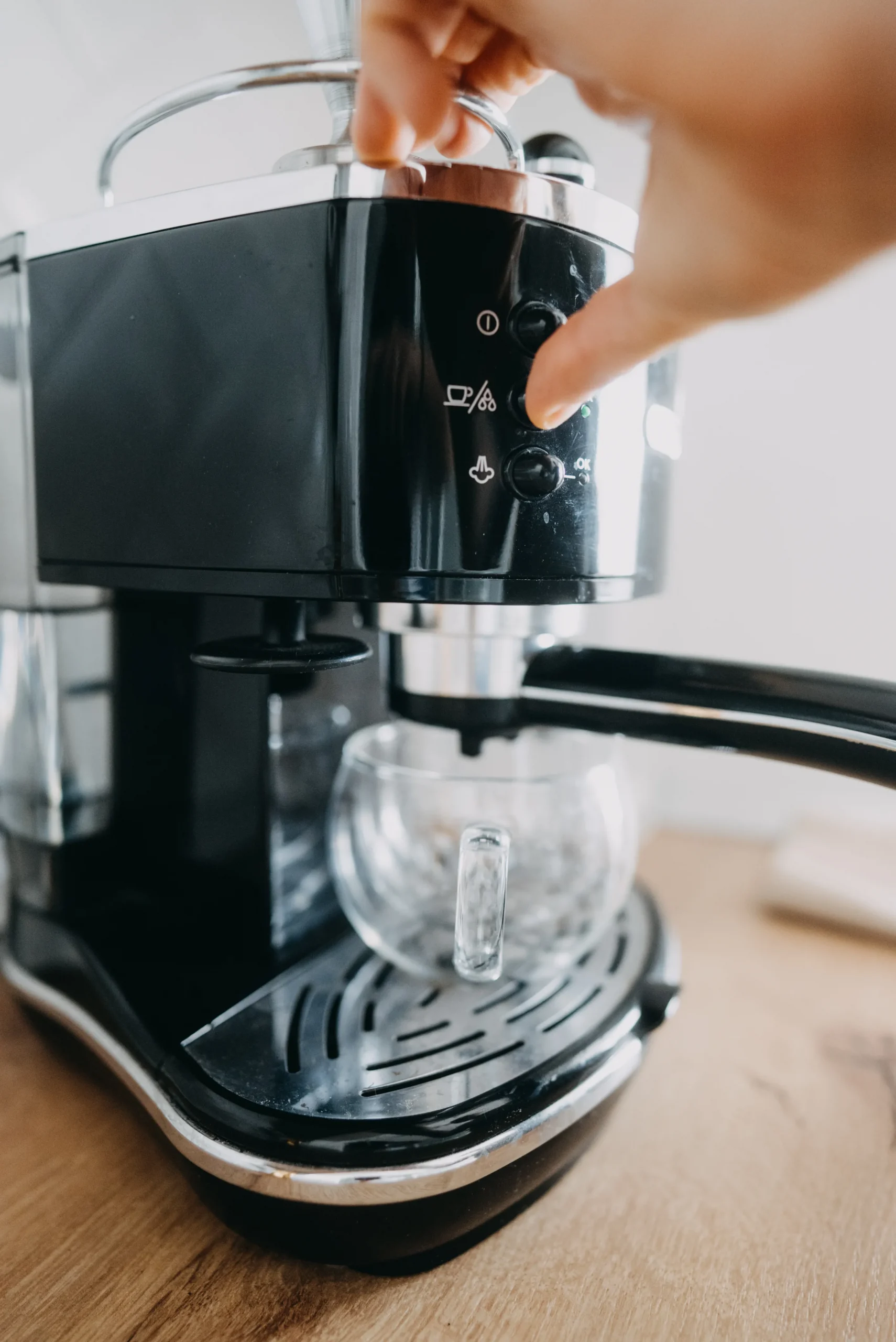 Imagen lateral de la cafetera De'Longhi Icona Vintage